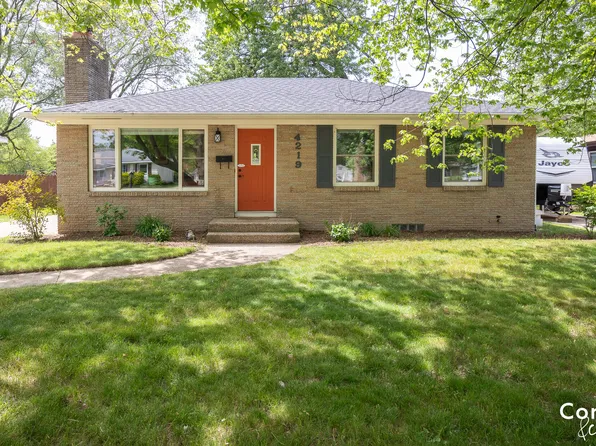 4219 Illinois Ave SW, Wyoming, MI 49509