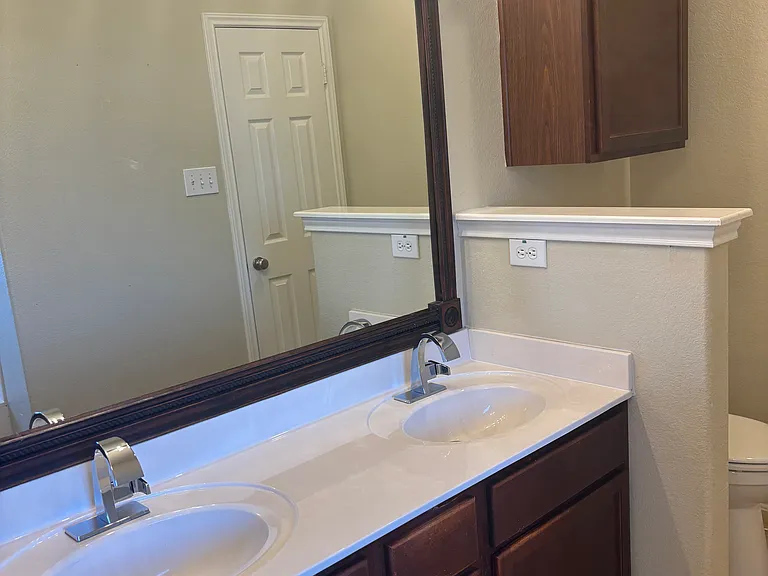 10261 Salem Way — Photo 17