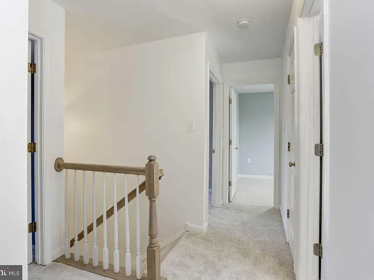 2 New Market Ct — Photo 14