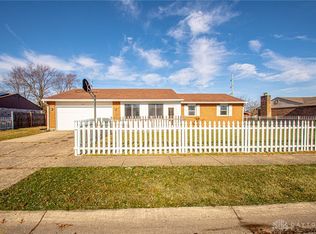 724 Peggy Dr, Eaton, OH 45320