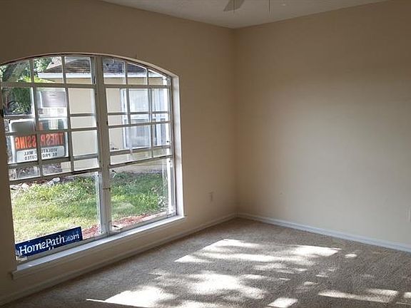 3rd image of 3120 Pineda Dr