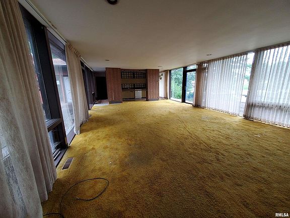 5th image of 14 Lake Lynnwood