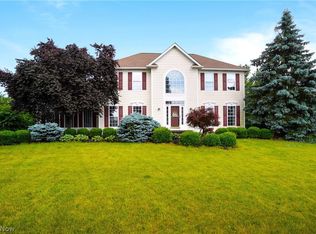 3455 Keyser Pkwy, Cuyahoga Falls, OH 44223