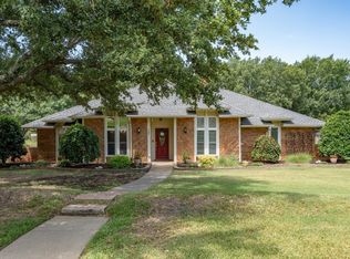 190 Highview Dr, Double Oak, TX 75077