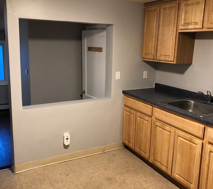 1st image of 34 Grand Ave APT 8