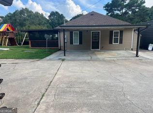 8705B Gullatt Rd, Palmetto, GA 30268