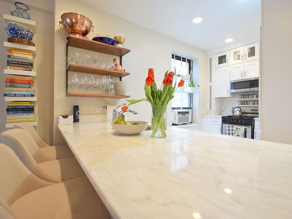 1st image of 106 W 69th St APT 5C