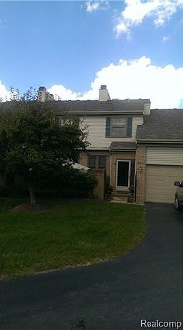 1st image of 29424 Regents Pointe #1
