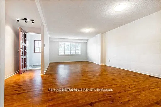 3 bed, $2,850 — Photo 4