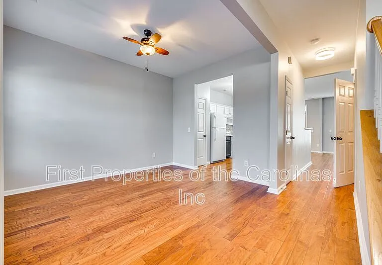 618 Bayou Cir — Photo 7