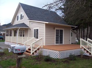 3667 Washington St, Bow, WA 98232