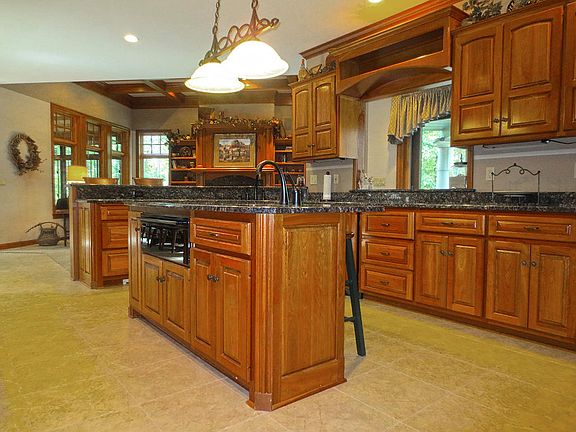 5th image of 4882 Copperstone Dr