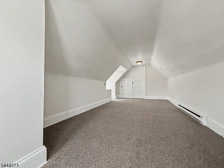 372 Prospect St #2 — Photo 21
