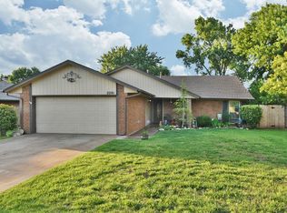 2201 Summer Oak Dr, Edmond, OK 73013