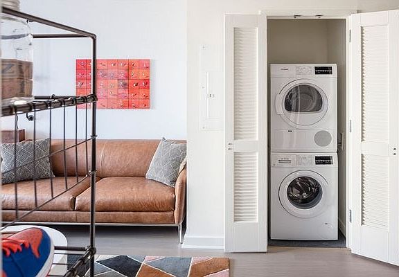 4th image of 45 Hoyt St APT 9M