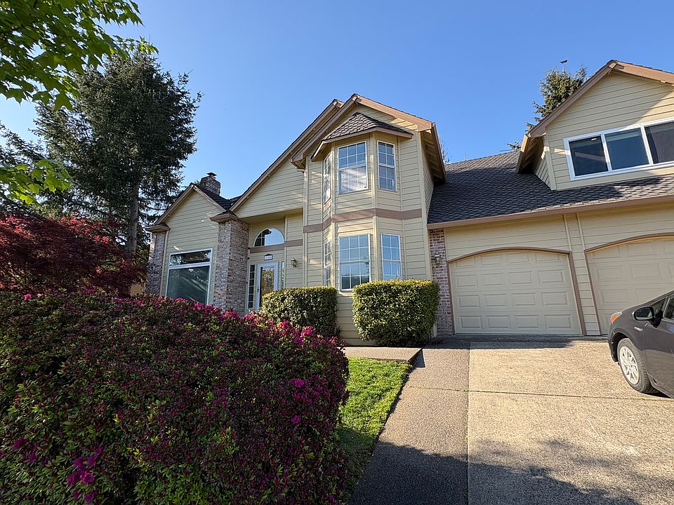 1st image of 17208 SE Fisher Dr