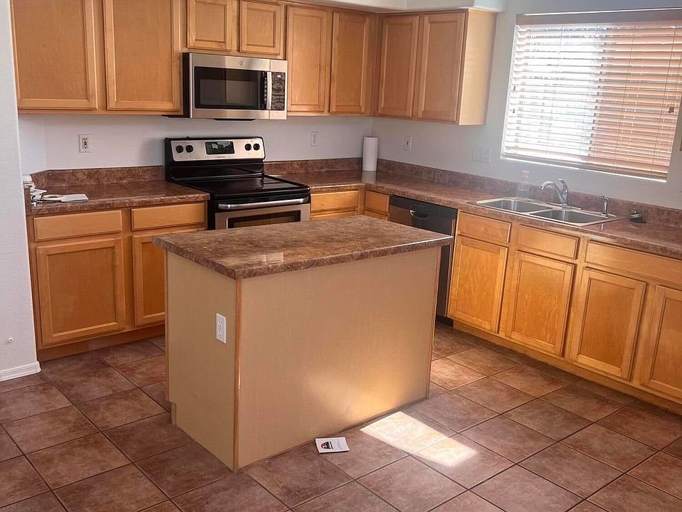 1st image of 3580 W Chama Rd