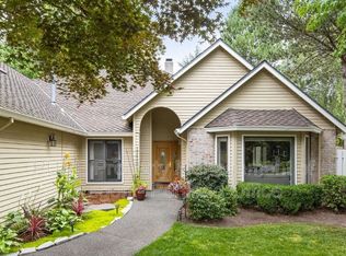 13978 Westcott Ct, Lake Oswego, OR 97035