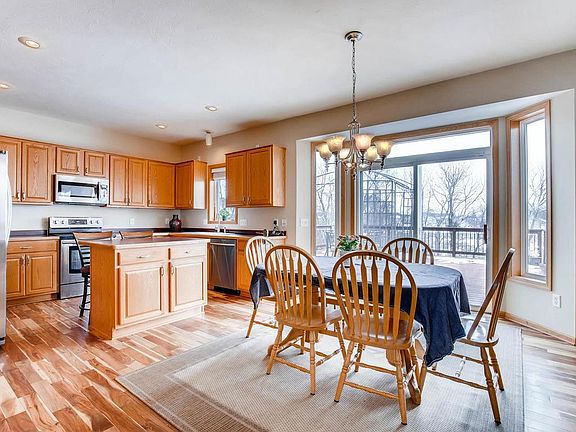 2nd image of 2320 Seurer Ct