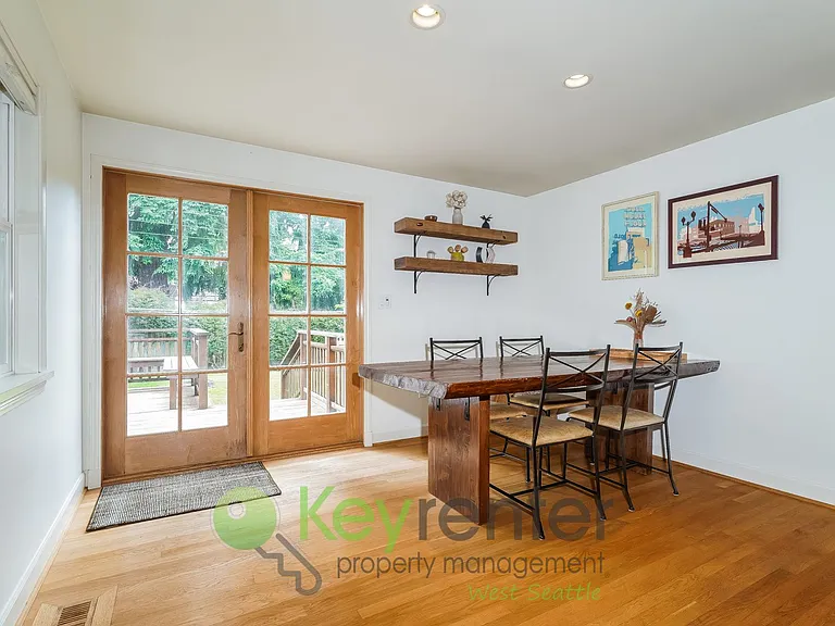 4011 48th Ave SW — Photo 8