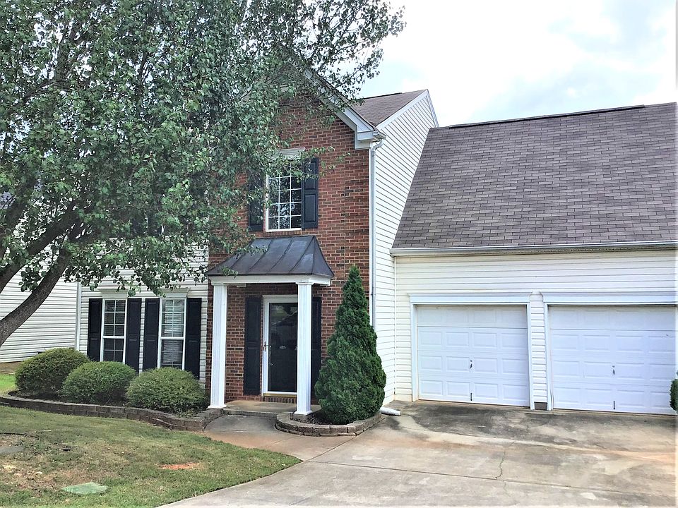 1st image of 35 Brockmore Dr