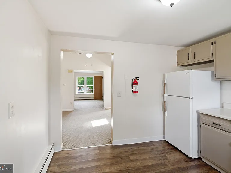 1130 E Park Ave #B — Photo 14