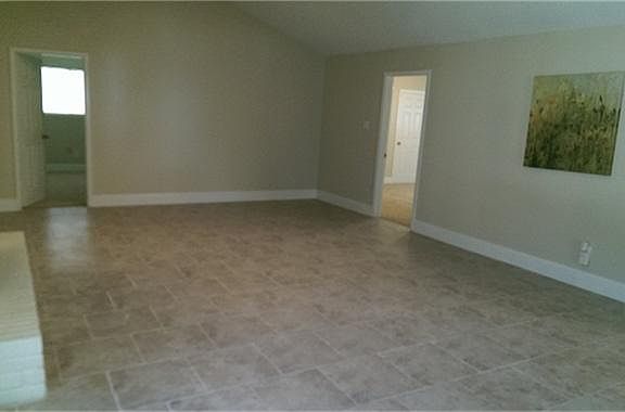 4th image of 1010 Mississippi St