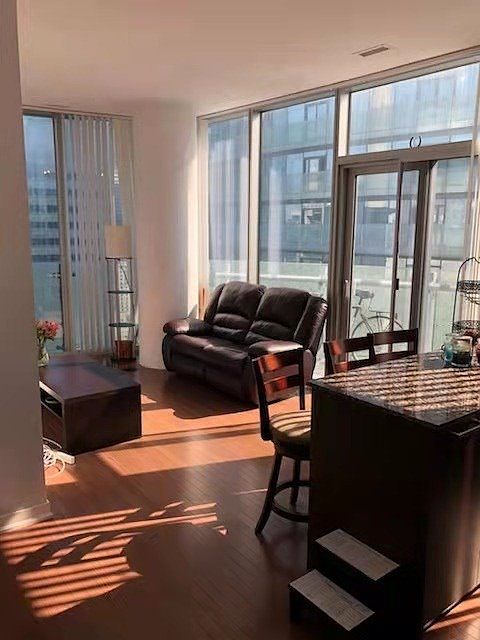 2nd image of 12 A York St #2910