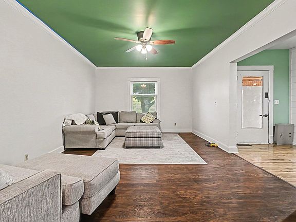 4th image of 1725 G Ave