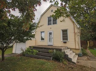 39 Hibbard Ave, Phelps, NY 14432