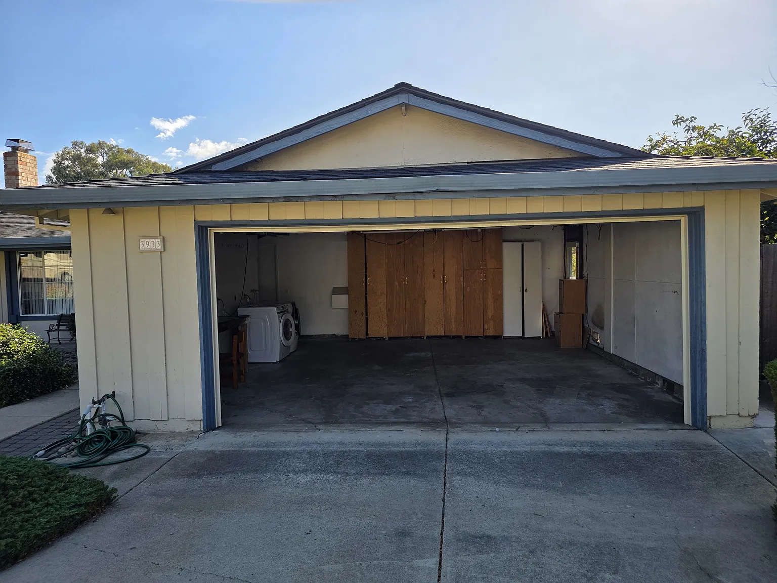 3 bed, 1320 sqft, $3,900 — Photo 4