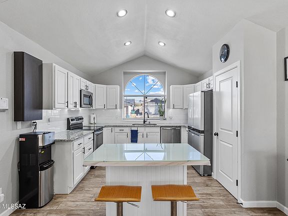 4th image of 3633 W Butterfly Ln