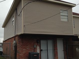 568 Commerce St, Gretna, LA 70056