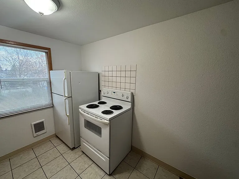 Boone Apartments! — Photo 9