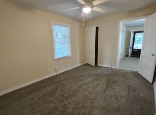 306 West Washington Street, Champaign, IL 61820