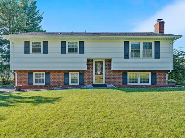 347 Howard Dr, Salem, VA 24153