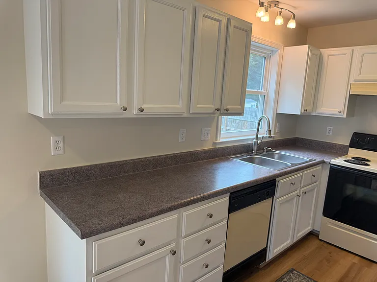 9704 Purcell Rd — Photo 32