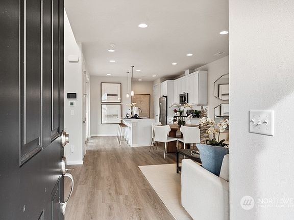 2nd image of 15311 207th Avenue E #184