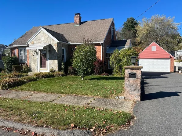 41 Orchard St, Ludlow, MA 01056