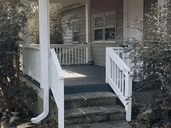 6480 Medlock Rd, Gainesville, GA 30506