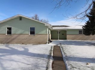 1101 Miller St, Holdrege, NE 68949