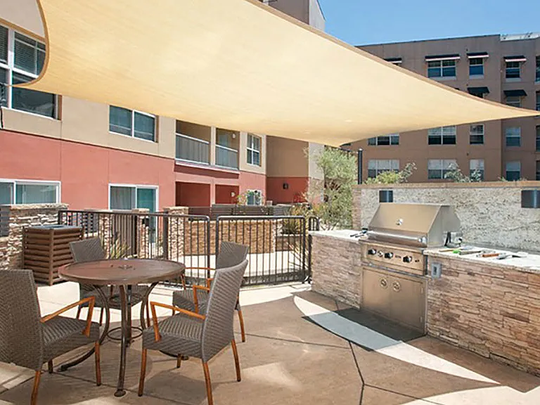 Rafael Town Center Apartments — Photo 5