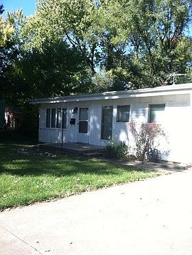 1st image of 10900 E 28th Ter S