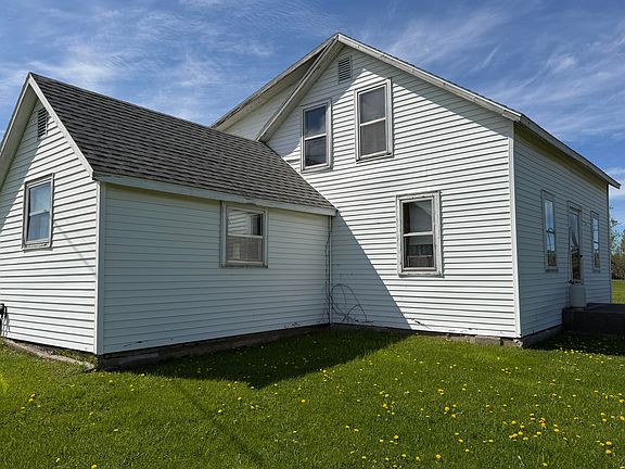 3rd image of 6552 Long Lake Rd