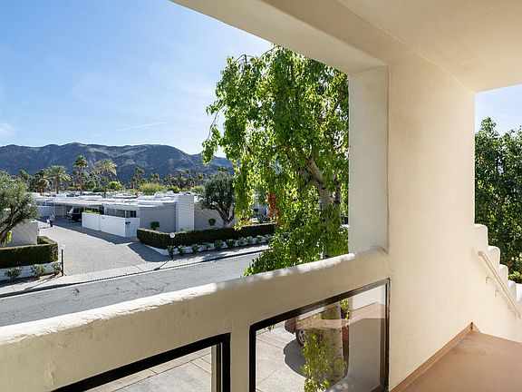 5th image of 255 Avenida Granada #521