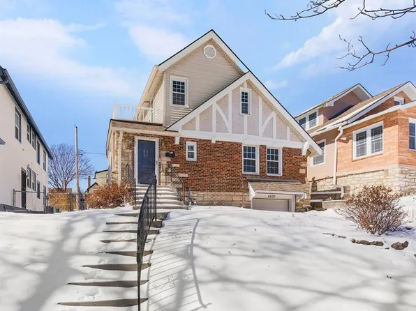 4830 Holly St, Kansas City, MO 64112