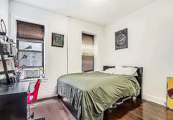 4th image of 344 W 14th St #B5