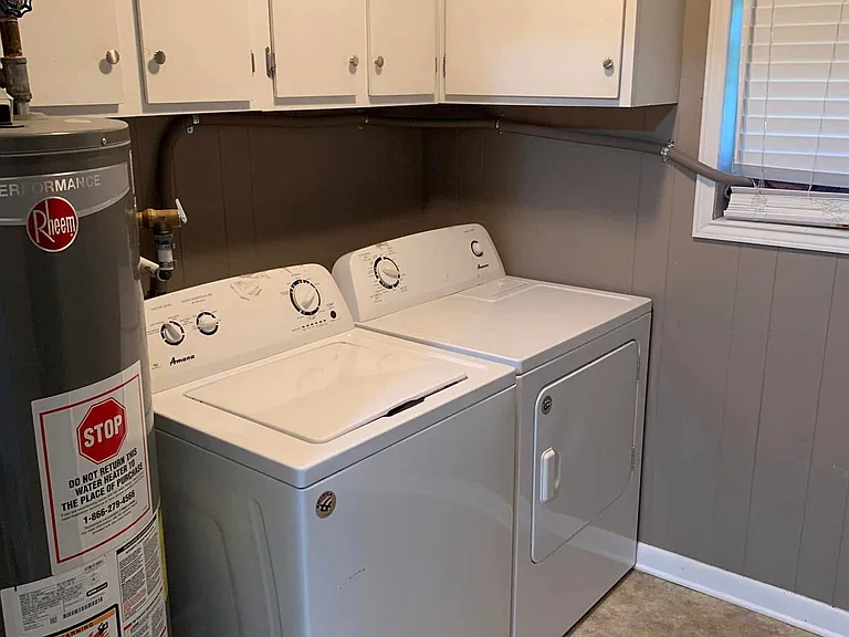107 Caesar Dr — Photo 11