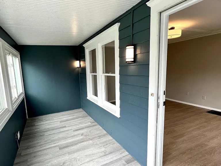 102 Hazel St #1 — Photo 18