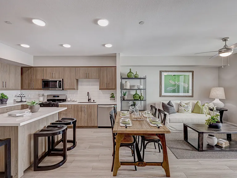 Stylish Dining | 1 B A400